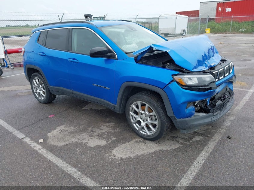 Vin: 3c4njdfb7nt189906, lot: 45728231, jeep compass latitude lux 4x4 2022 img_1