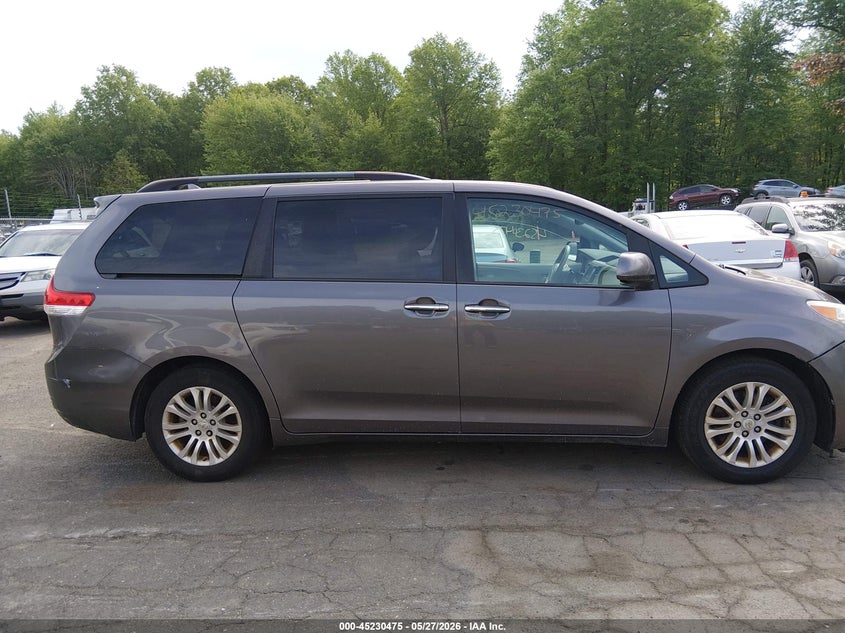 2011 Toyota Sienna 3.5 Xle V6 grey Lot 111045230475 Vin 5TDYK3DC2BS033665