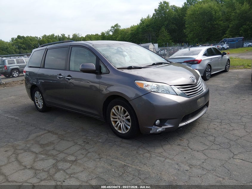 2011 Toyota Sienna 3.5 Xle V6 grey Lot 111045230475 Vin 5TDYK3DC2BS033665