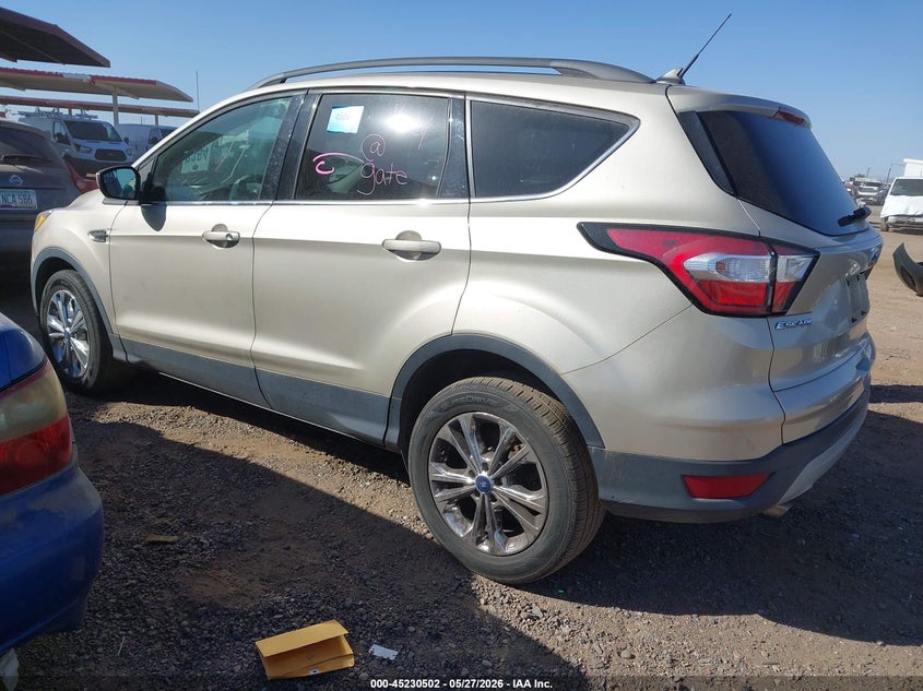 Vin: 1fmcu0gd4juc31287, lot: 45728263, ford escape se 20183
