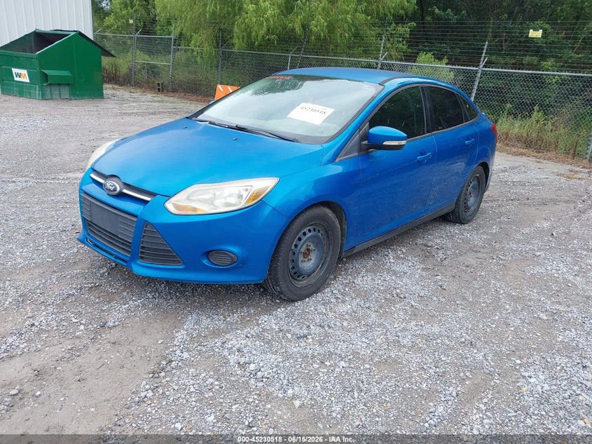 2014 Ford Focus Se 1FADP3F21EL311858 photo 1