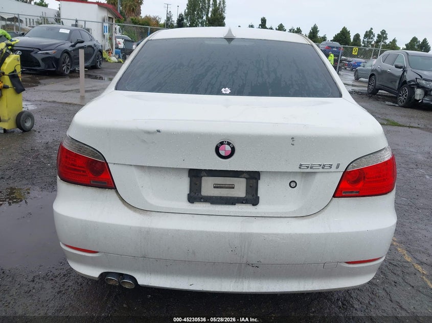 2008 BMW 528I VIN: WBANU53508C114148 Lot: 45230536