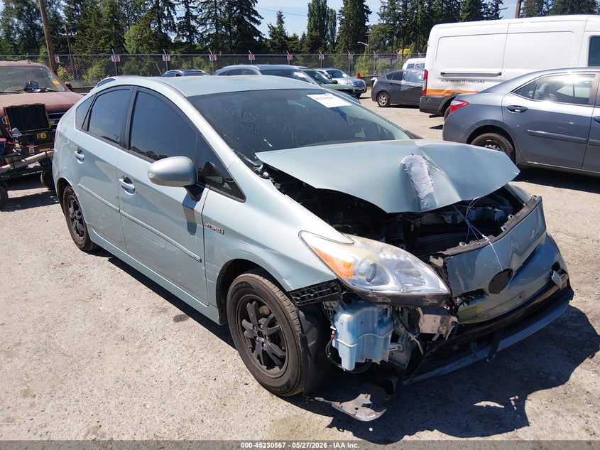 2013 TOYOTA PRIUS TWO