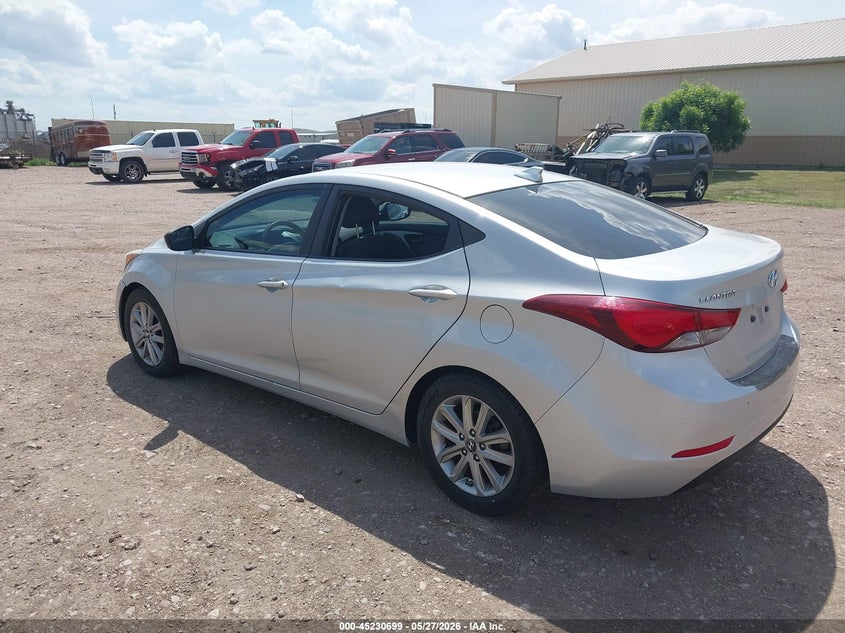 2016 HYUNDAI ELANTRA auction photo 3