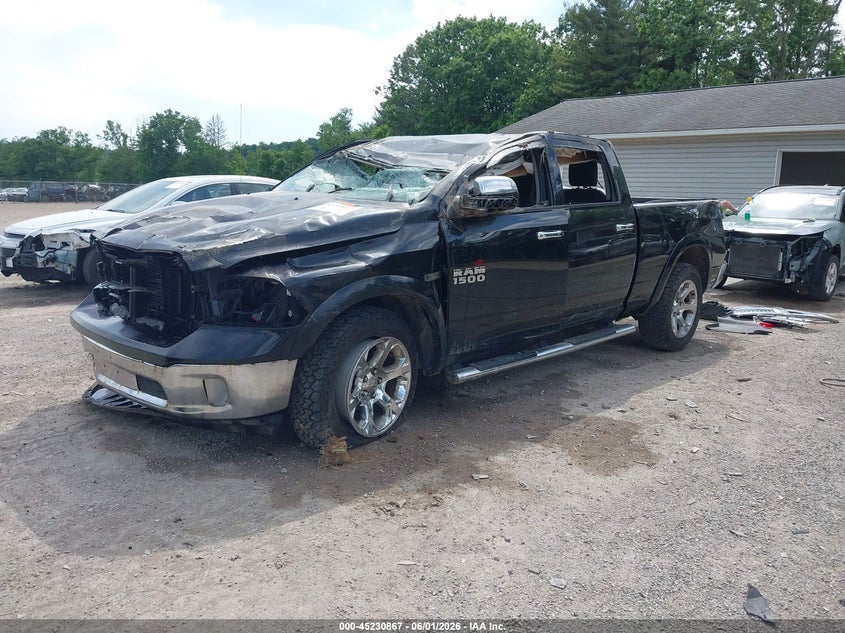 Vin: 1c6rr7vm5fs547903, lot: 45728658, ram 1500 laramie 20152