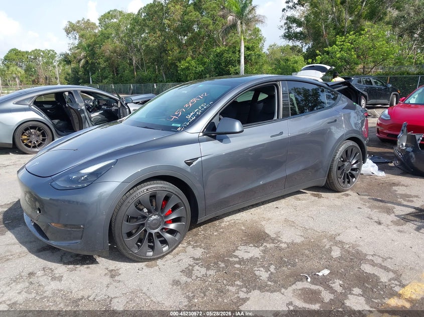 Vin: 7saygdef6nf533520, lot: 45728763, tesla model y performance dual motor all-wheel drive 20222