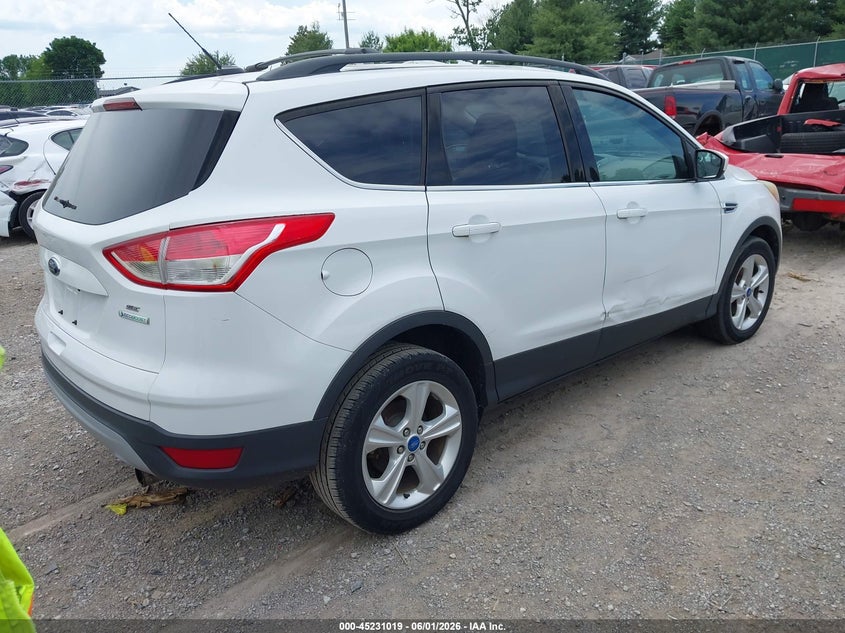 Vin: 1fmcu0gx9dua99240, lot: 45728811, ford escape se 20134