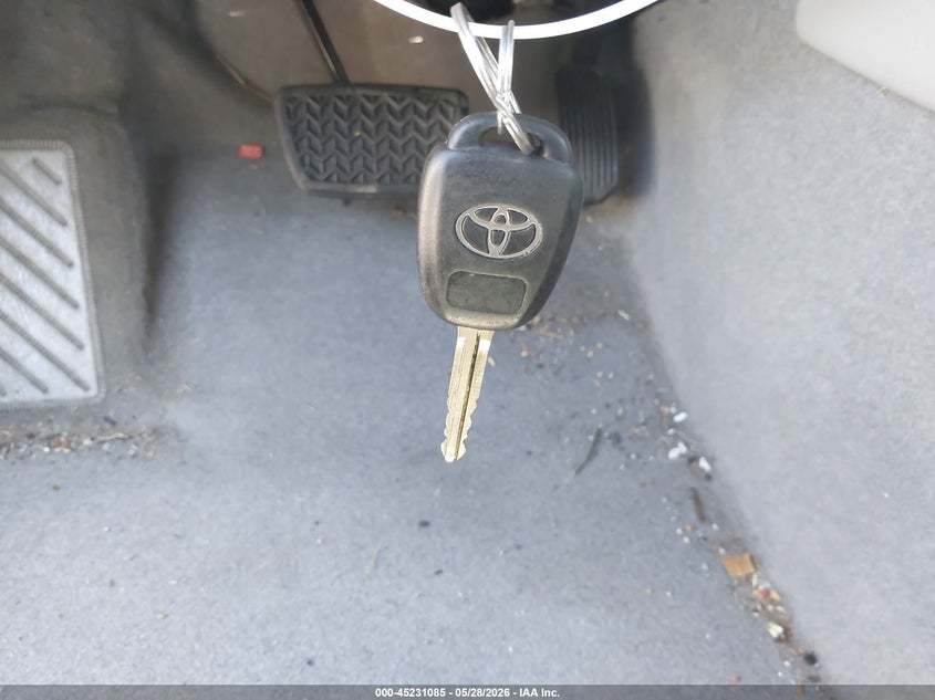 2016 TOYOTA CAMRY SEDAN 2.5L I-4 DOHC, VVT, 178HP