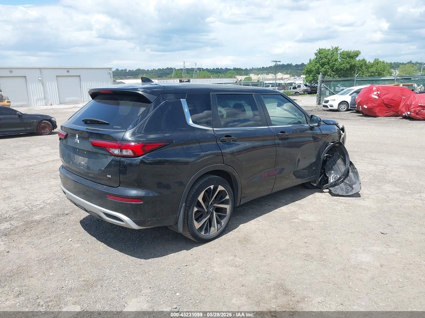 2023 MITSUBISHI OUTLANDER auction photo 4