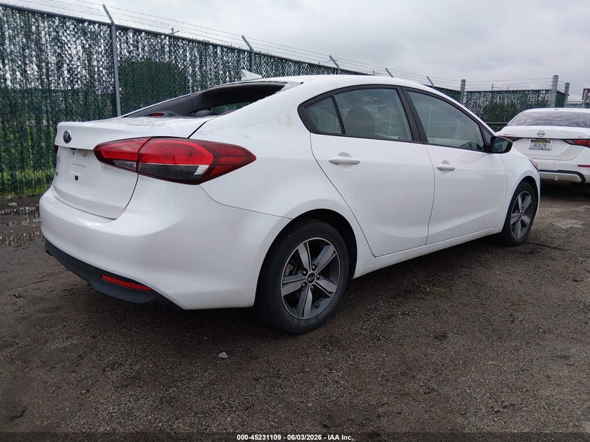 2018 KIA FORTE auction photo 4