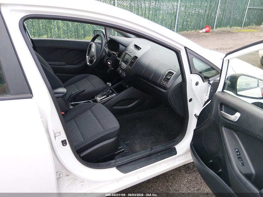 2018 KIA FORTE auction photo 5