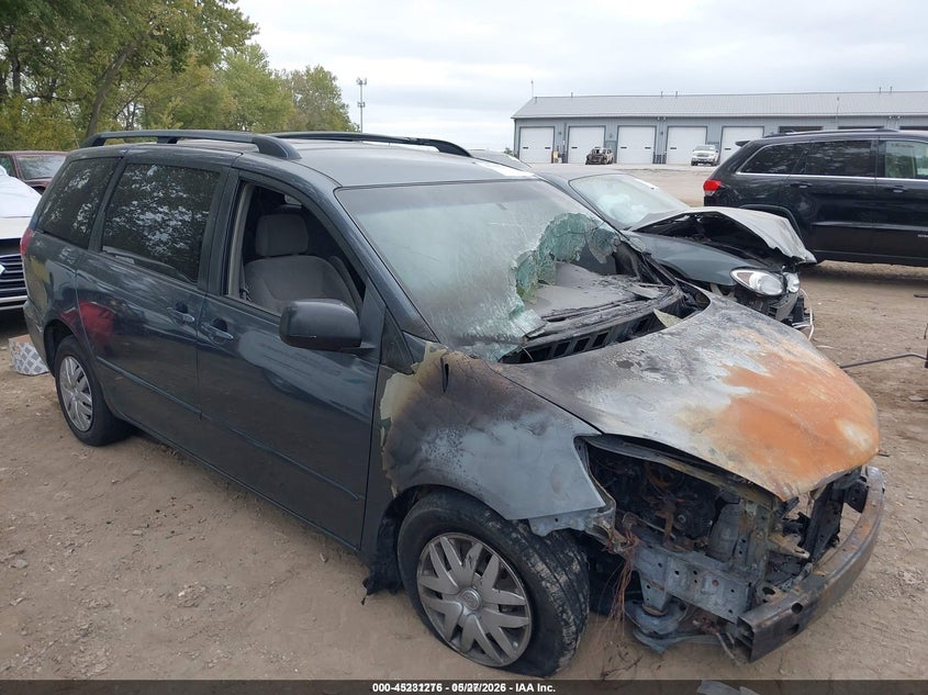 2006 Toyota Sienna Le