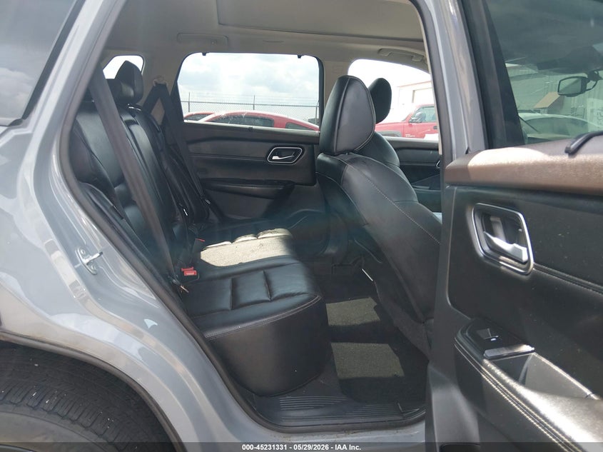 AtlanticExpress - Nissan Rogue