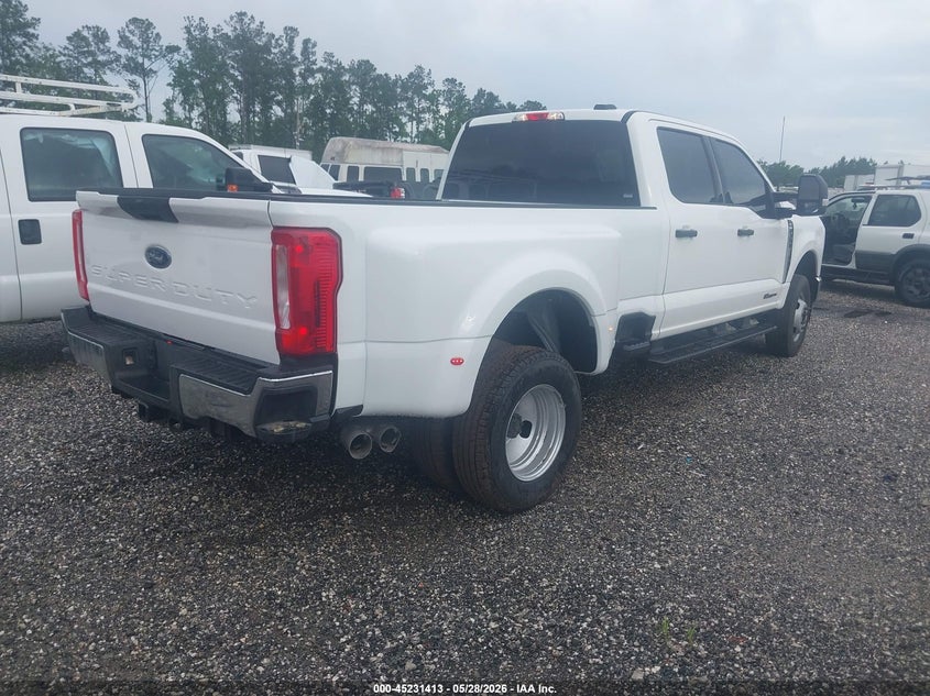 2024 FORD F-350 XLT TRUCK N/A
