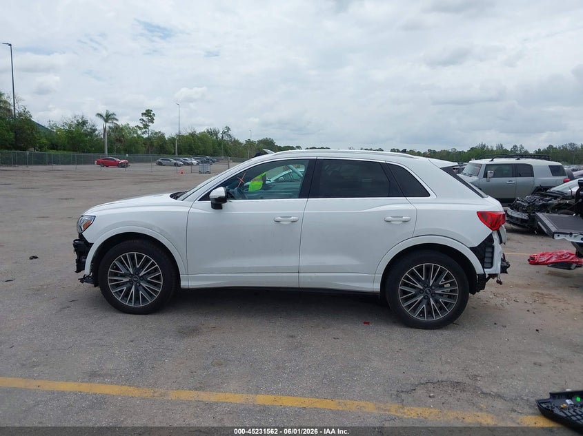 2021 Audi Q3 Premium Plus 40 Tfsi Quattro Tiptronic VIN: WA1BUCF39M1115576 Lot: 45231562