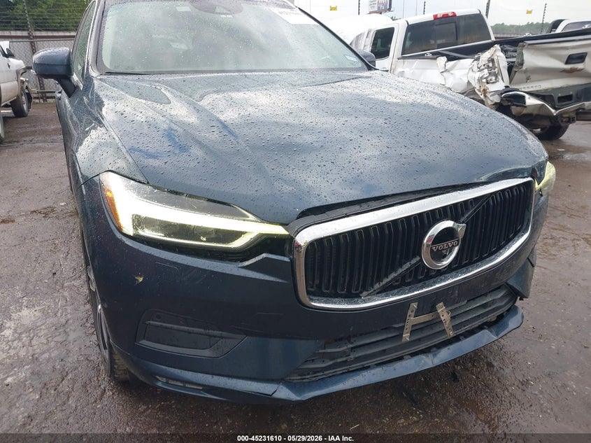 2018 Volvo Xc60 T5 Momentum VIN: YV4102RK2J1045048 Lot: 45231610