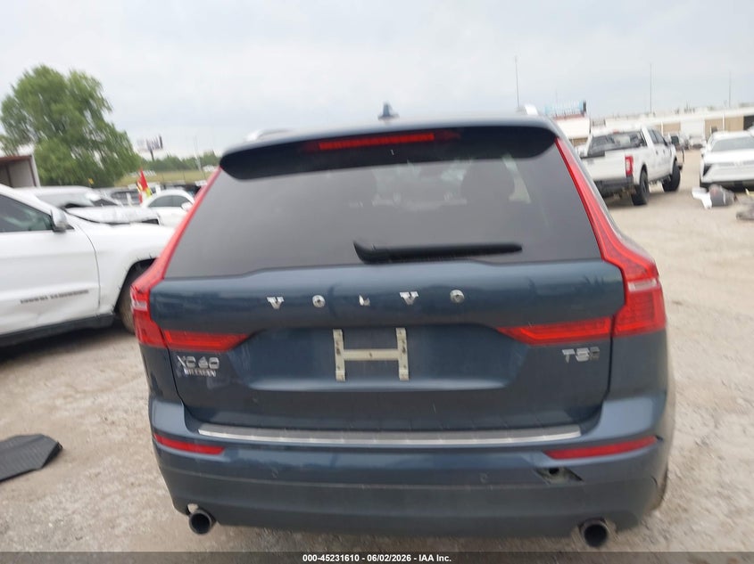 2018 Volvo Xc60 T5 Momentum VIN: YV4102RK2J1045048 Lot: 45231610