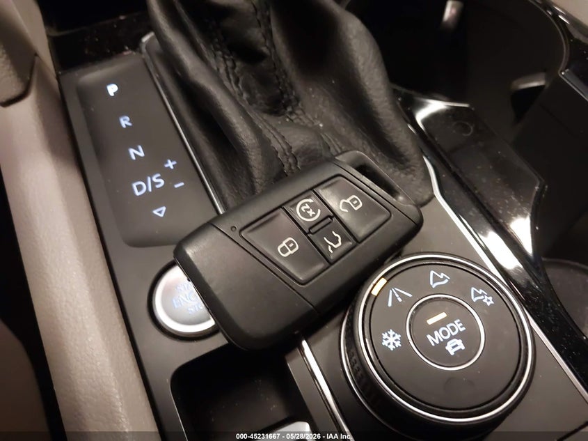 2018 Volkswagen Atlas 3.6L V6 Sel VIN: 1V2RR2CA7JC536942 Lot: 45231667