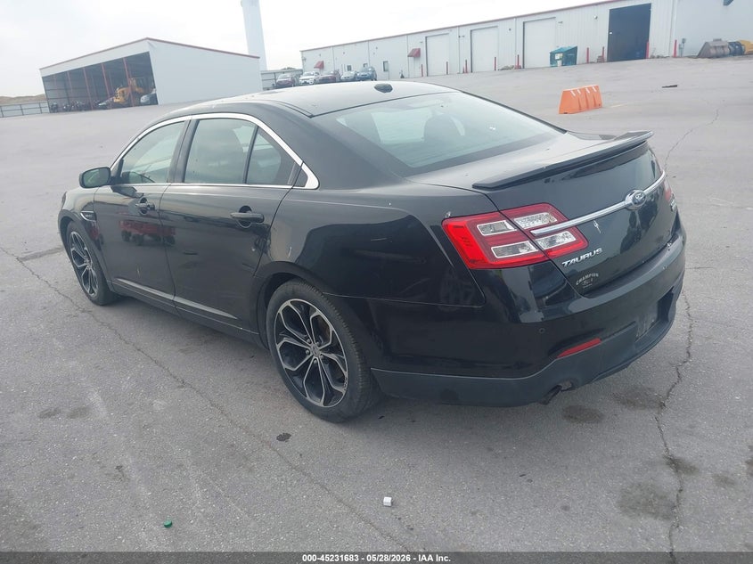 Vin: 1fahp2kt6dg142826, lot: 45729475, ford taurus sho 20133