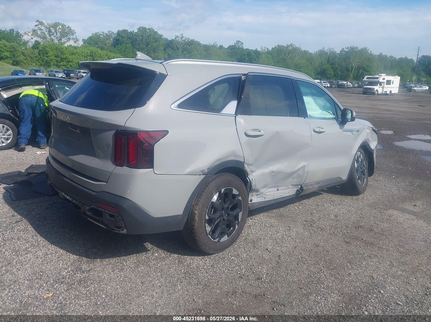 2025 KIA SORENTO auction photo 4
