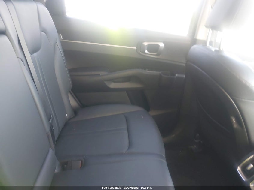 2025 KIA SORENTO auction photo 8