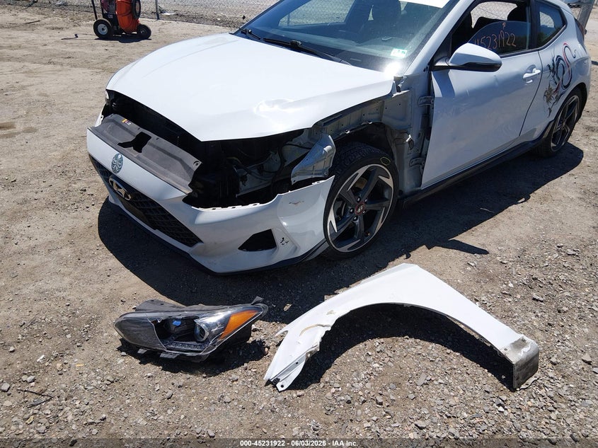 2019 Hyundai Veloster Turbo VIN: KMHTH6AB1KU018989 Lot: 45231922