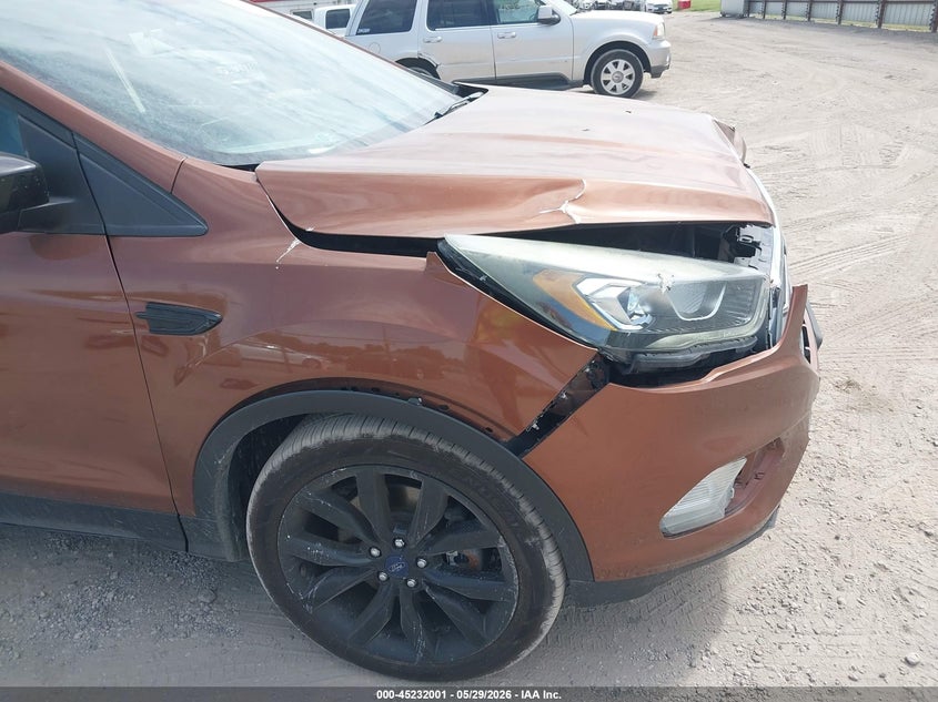 2017 FORD ESCAPE auction photo 6
