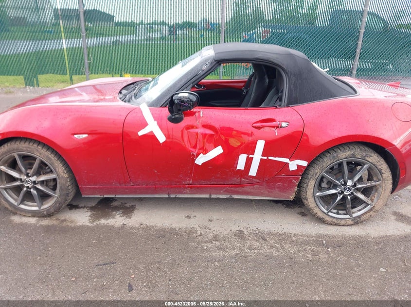 2017 Mazda Mx-5 Miata Grand Touring VIN: JM1NDAD78H0120437 Lot: 45232006