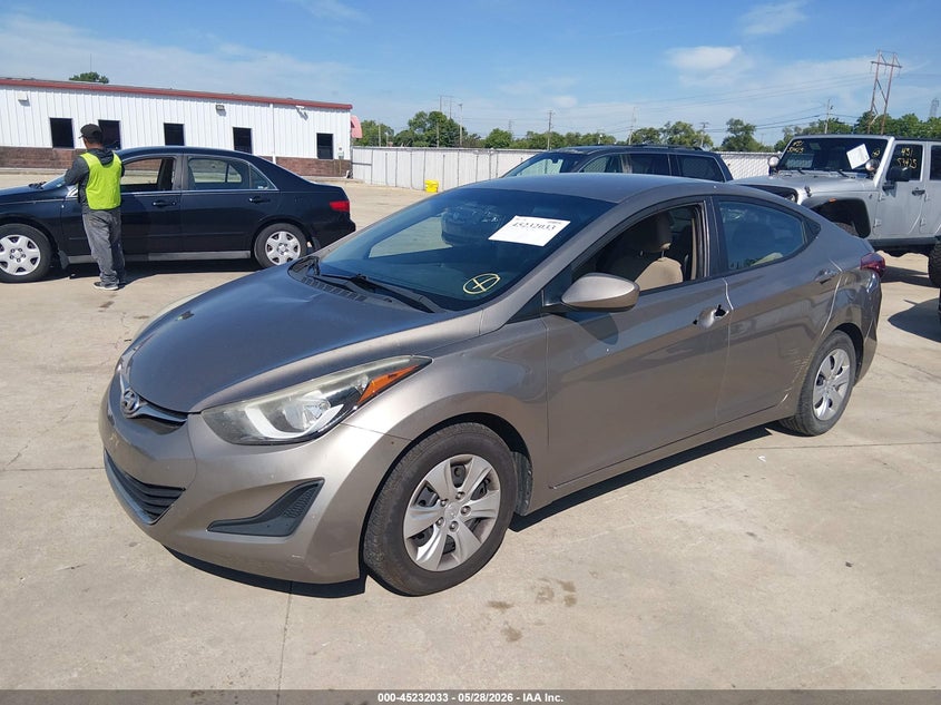 2016 Hyundai Elantra Se 5NPDH4AE7GH751461 photo 1