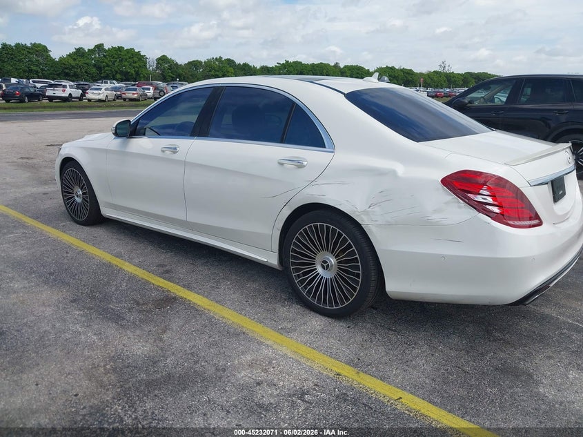 2015 Mercedes-Benz S 550 4Matic VIN: WDDUG8FB4FA164929 Lot: 45232071