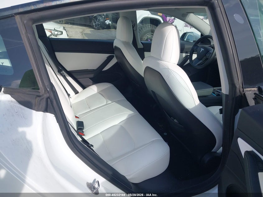 2021 TESLA MODEL 3 auction photo 8
