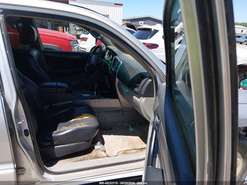 2005 TOYOTA 4RUNNER auction photo 5