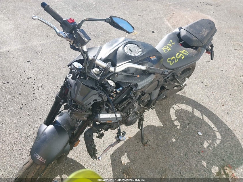 2025 YAMAHA MTN690 auction photo 2