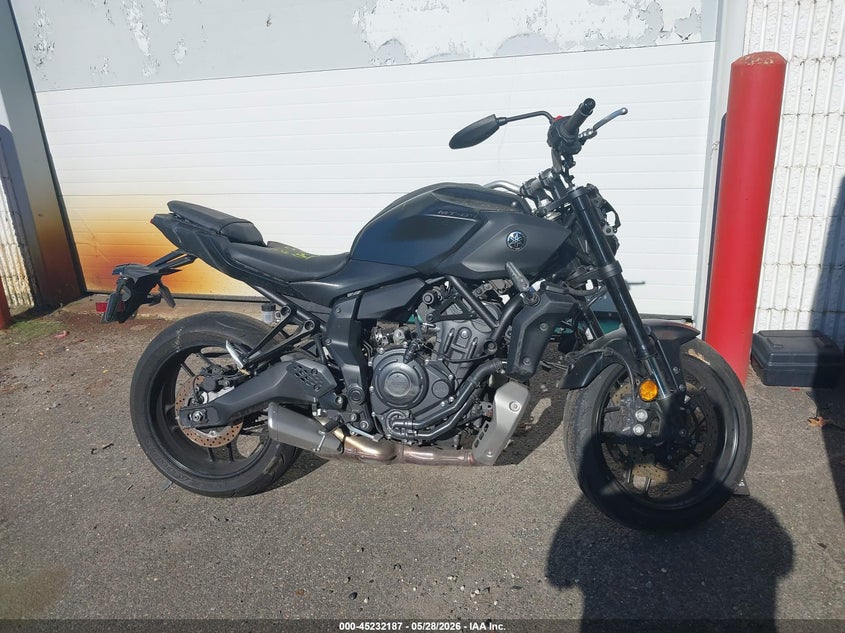 2025 YAMAHA MTN690 auction photo 8