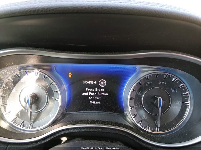 2021 CHRYSLER 300 auction photo 7