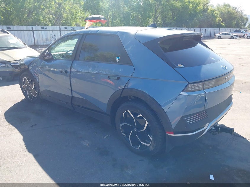 2024 HYUNDAI IONIQ 5 auction photo 3