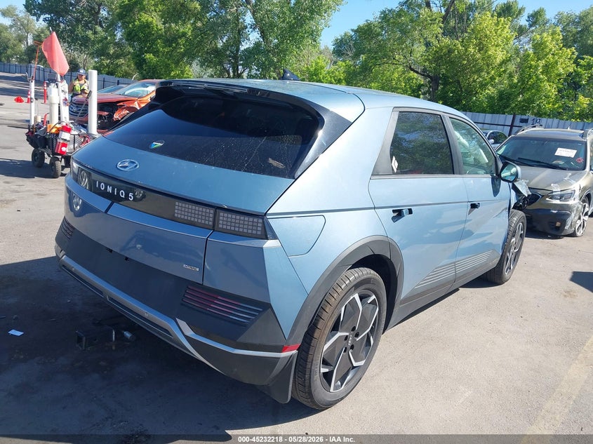2024 HYUNDAI IONIQ 5 auction photo 4