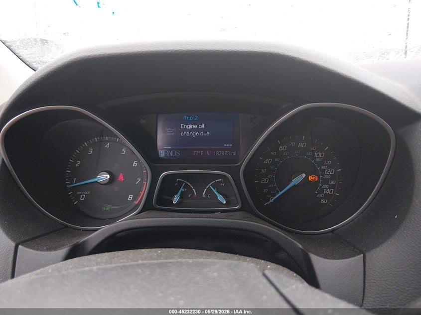 1FAHP3H23CL387948 2012 Ford Focus 2.0 Sel grey