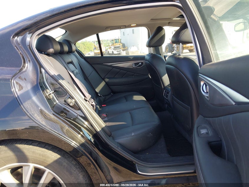 2016 Infiniti Q50 3.0T Premium VIN: JN1EV7AR1GM345802 Lot: 45232288
