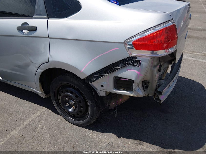 2010 FORD FOCUS SEDAN 2.0L I-4 DOHC, 140HP