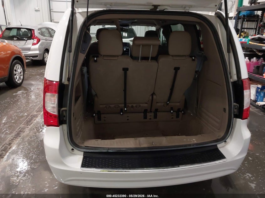2015 Chrysler Town & Country Touring VIN: 2C4RC1BG5FR563087 Lot: 45232390