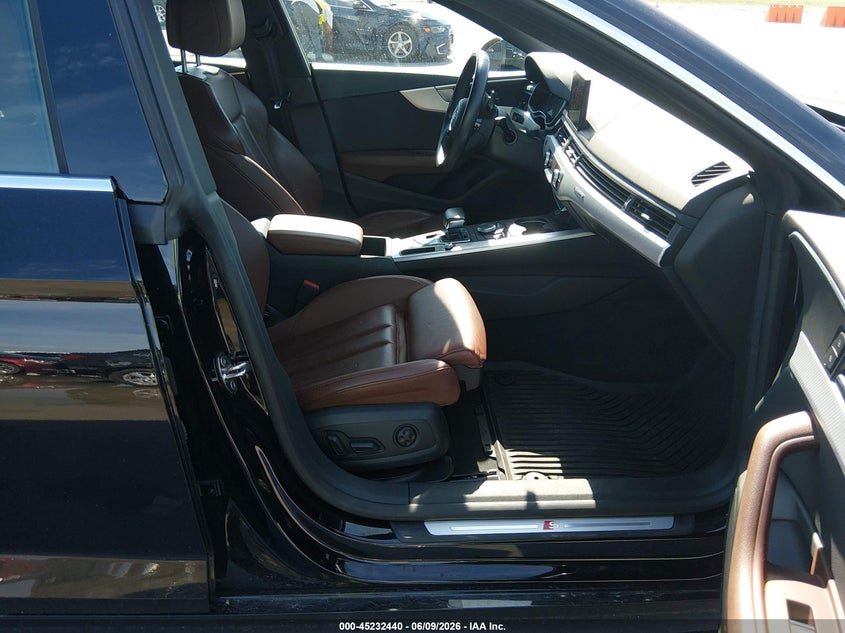 2019 AUDI A5 auction photo 5