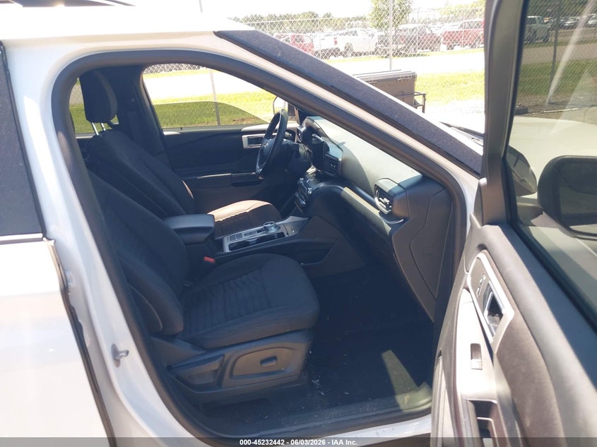 2020 FORD EXPLORER auction photo 5