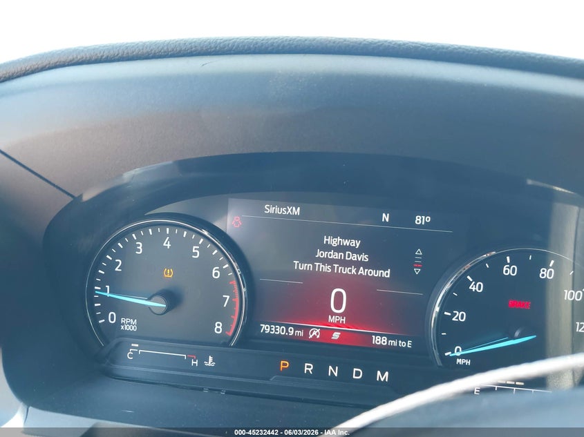 2020 FORD EXPLORER auction photo 7
