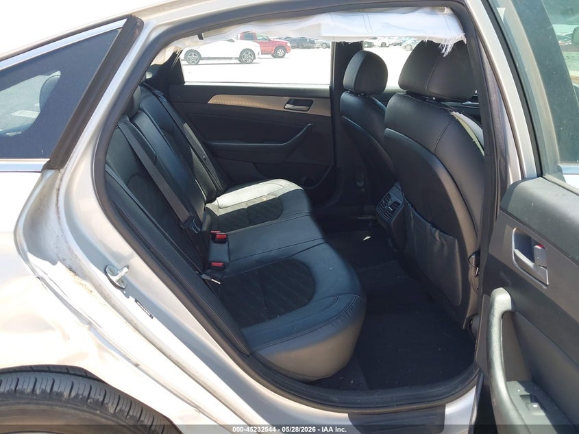 VIN 5NPE34AF4KH813192 2019 HYUNDAI SONATA SPORT