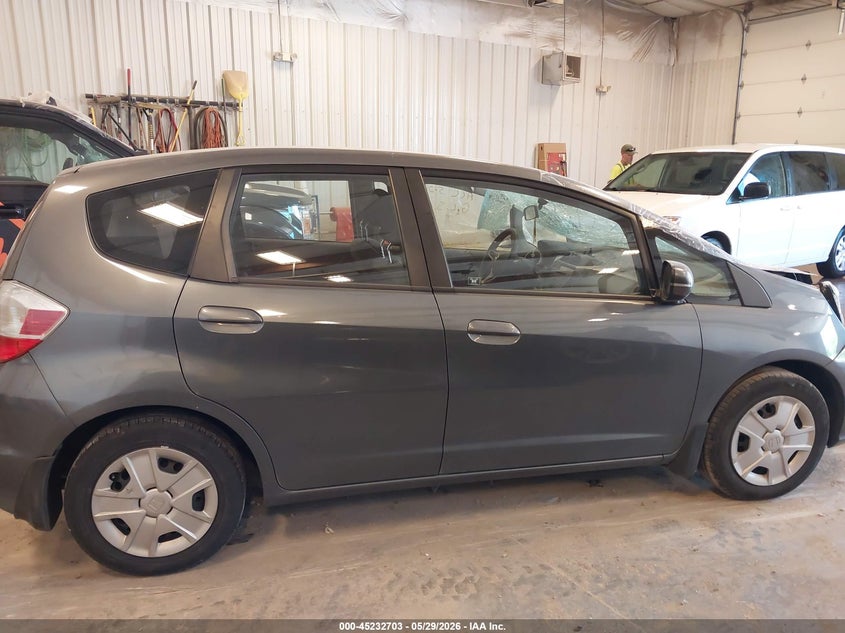 2013 Honda Fit VIN: JHMGE8H38DC005592 Lot: 45232703