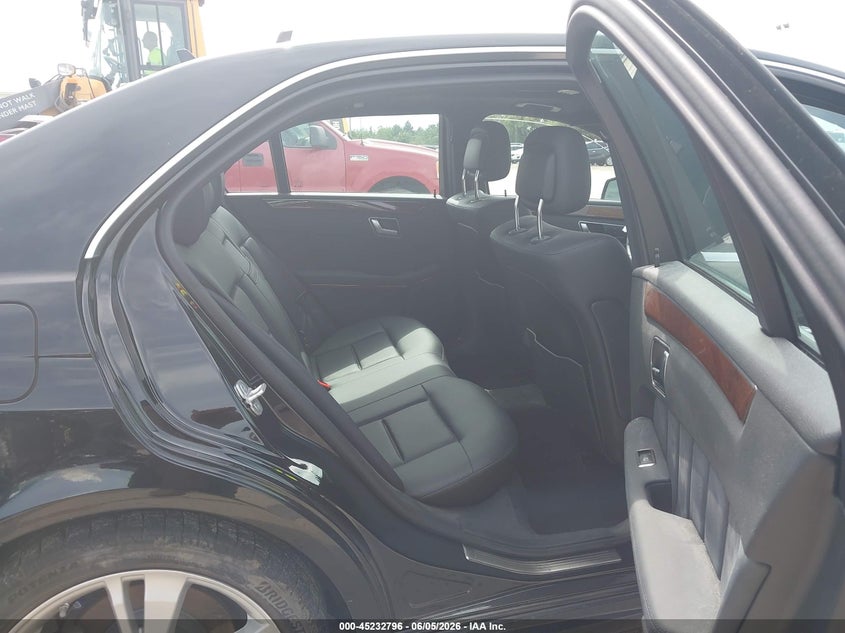 2013 Mercedes-Benz E 350 VIN: WDDHF5KB5DA738573 Lot: 45232796