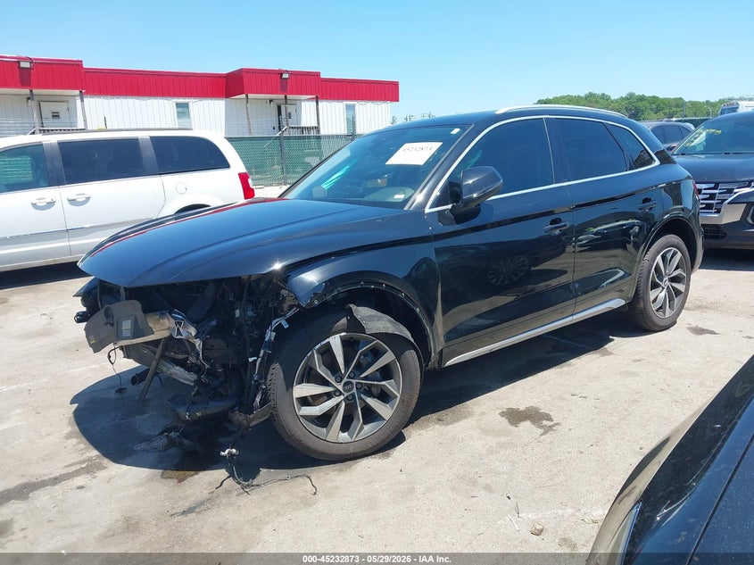 Vin: wa1baafy8m2011096, lot: 45730664, audi q5 premium plus 45 tfsi quattro s tronic 20212