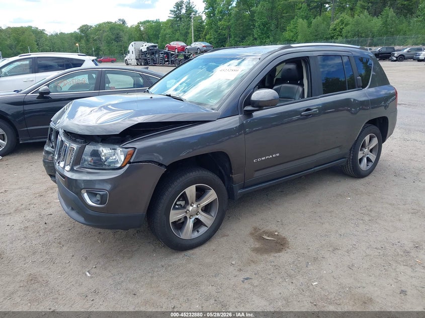 Vin: 1c4njdeb5hd113239, lot: 45730671, jeep compass high altitude 4x4 20172