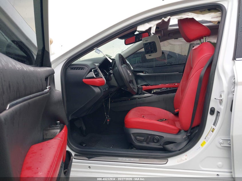TOYOTA CAMRY - zdjęcie 5